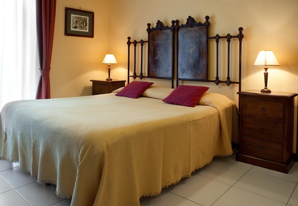 카타니아 Porto Ulisse B&B 외부 사진